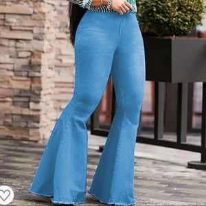 Light Blue Flared Blue Jeans (X-Large) (XL)